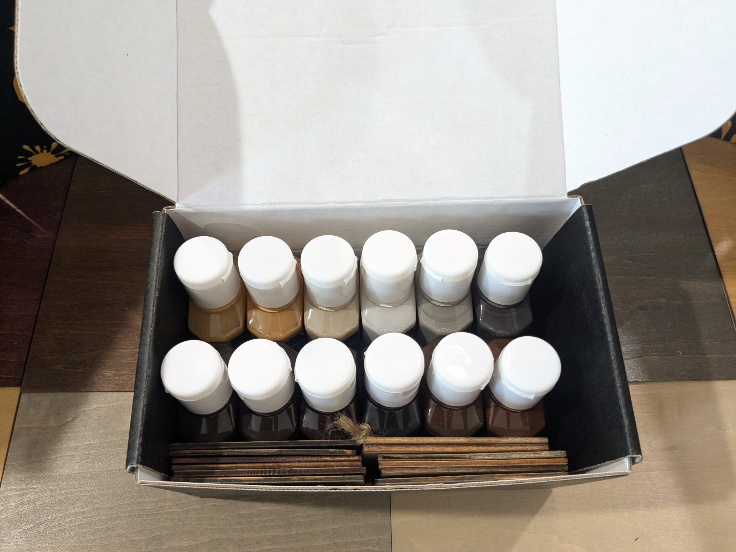 Designer Series Water Based Stain Sample Kit - 12 colors
